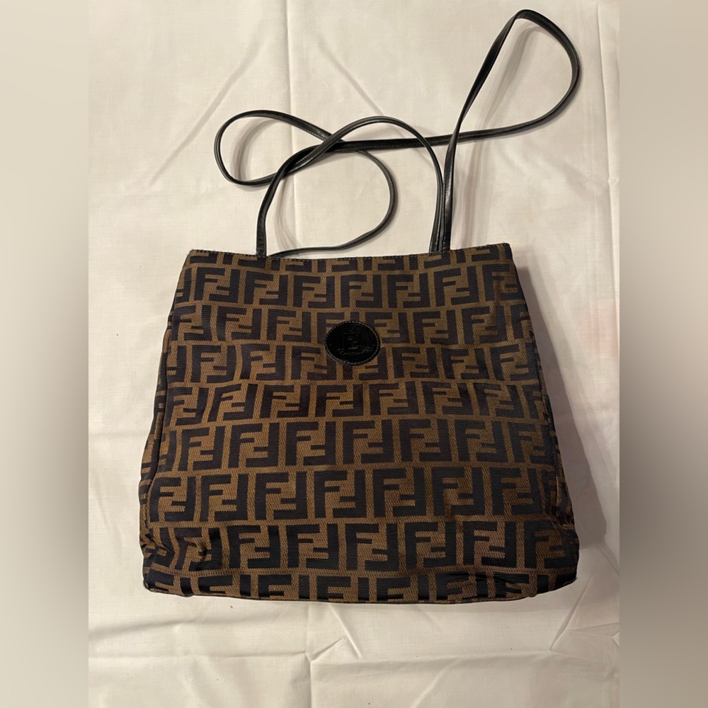 Fendi medium shopper, Vintage.
